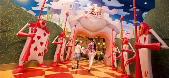 东京迪士尼乐园 桃心皇后的宴会厅