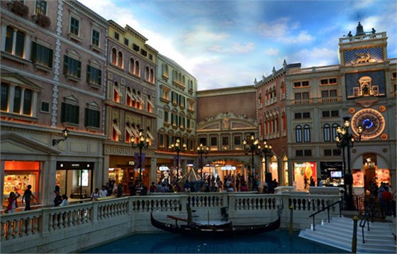 澳门大运河购物中心：室内“威尼斯”天空
